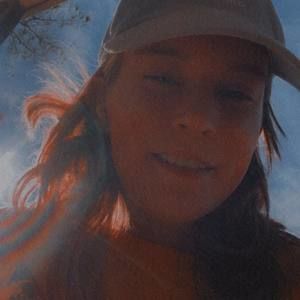 Meet your Posher, Noelle